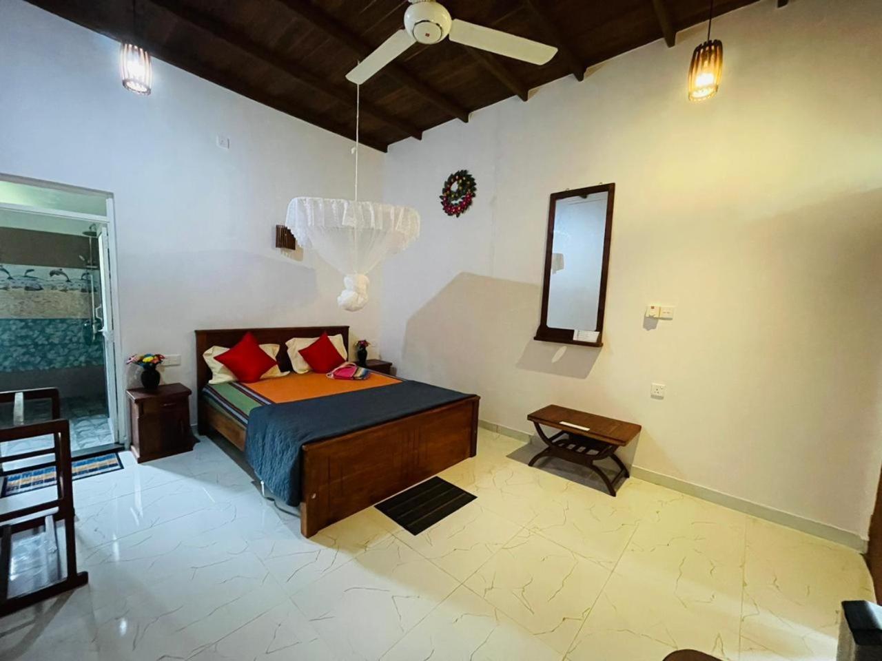 Gold Sand Resort Bentota Eksteriør bilde